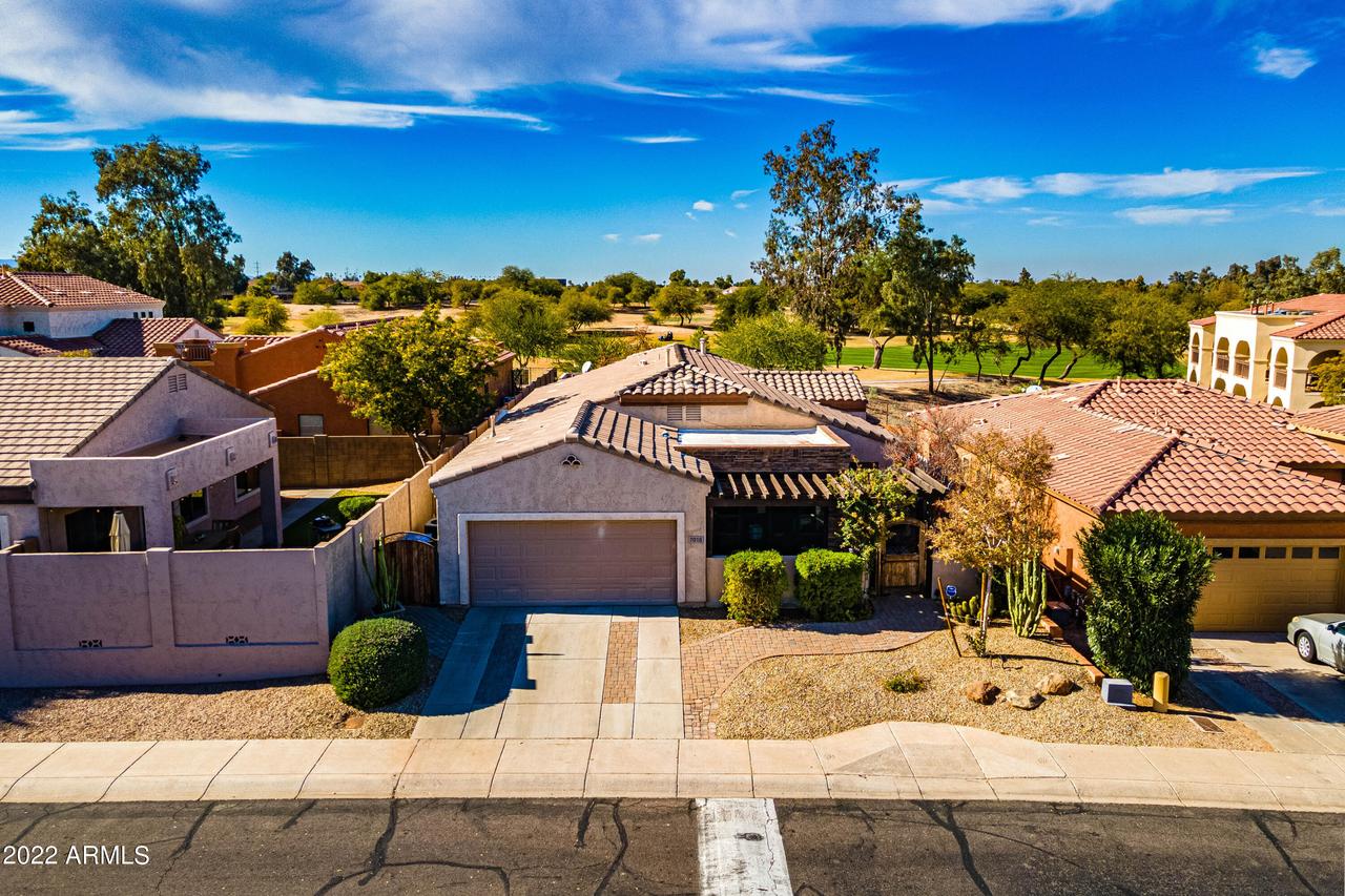 7018 S 30th St., Phoenix, AZ 85042