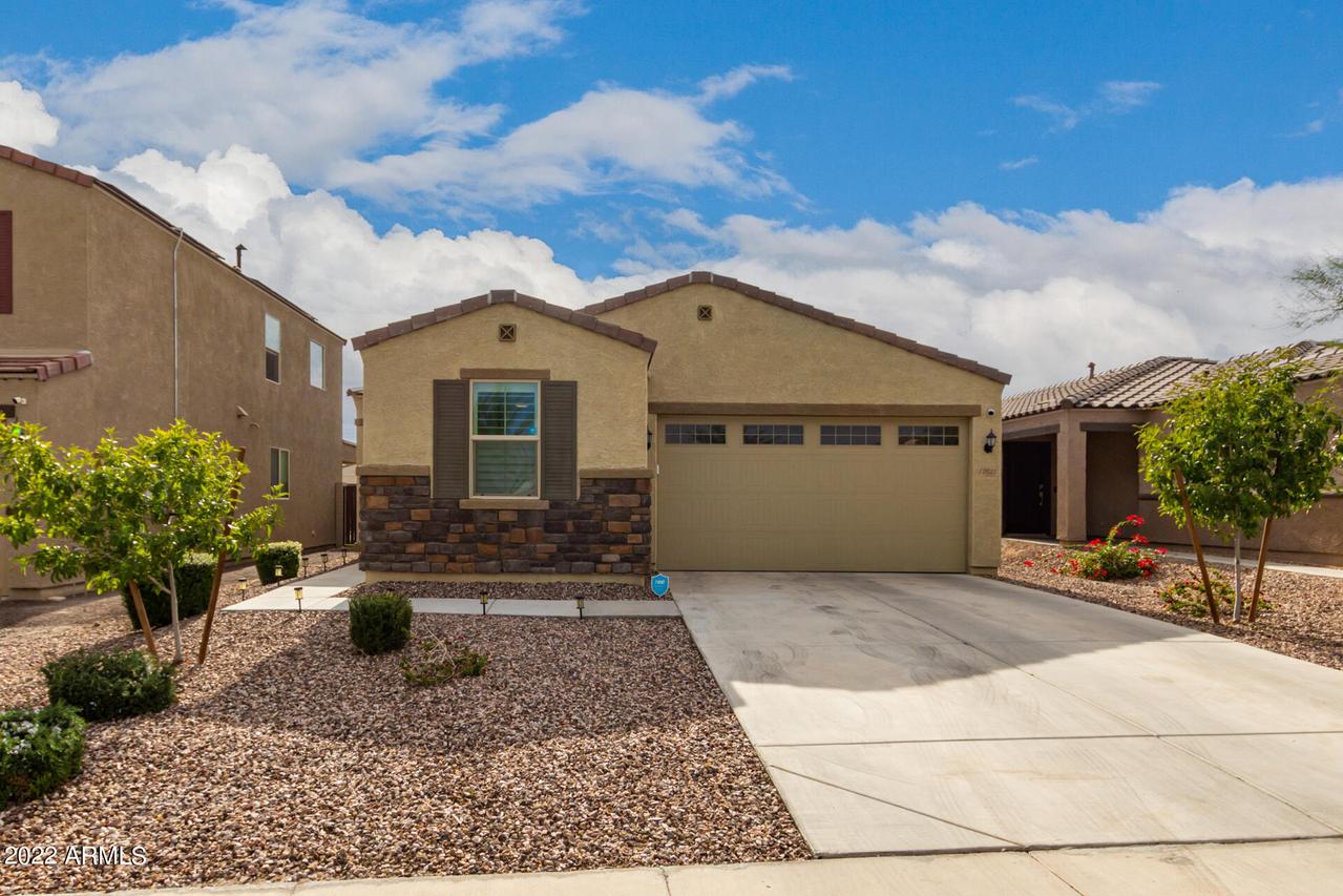 12621 W Palmaire Ave., Glendale, AZ 85307