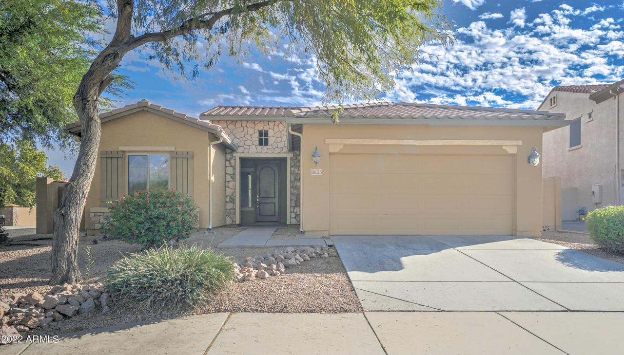 16123 W Crenshaw St., Surprise, AZ 85379