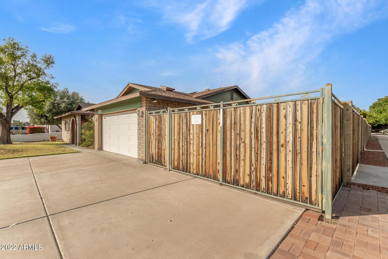 5518 W Via Camille Rd., Glendale, AZ 85306