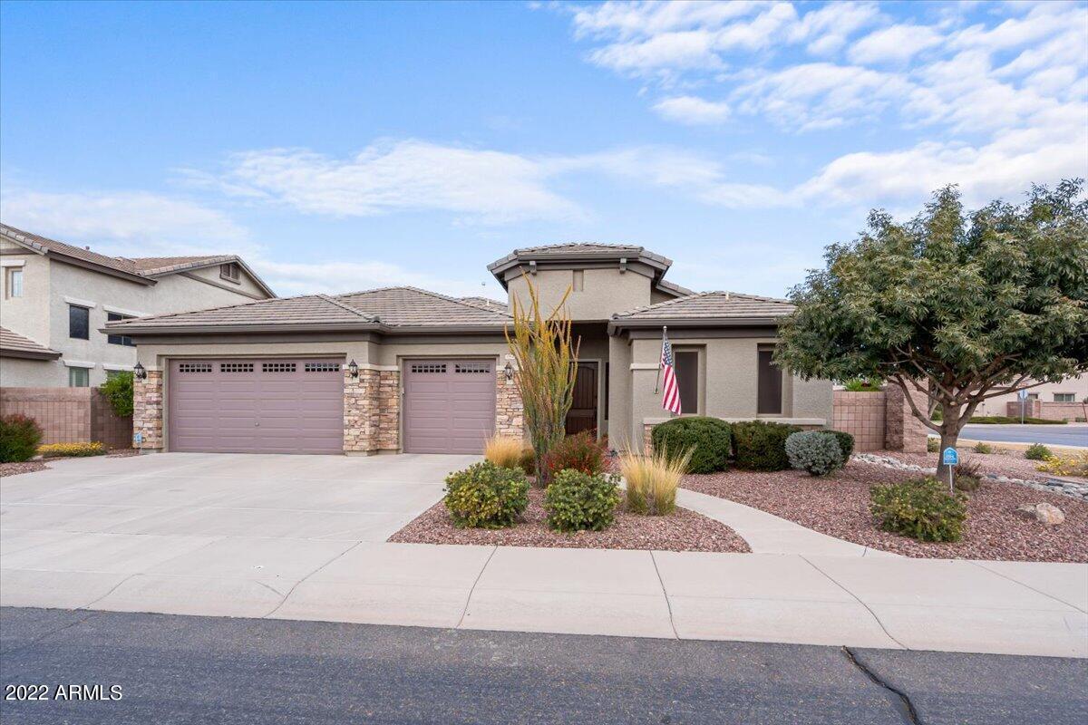 1954 E Grand Canyon Dr., Chandler, AZ 85249