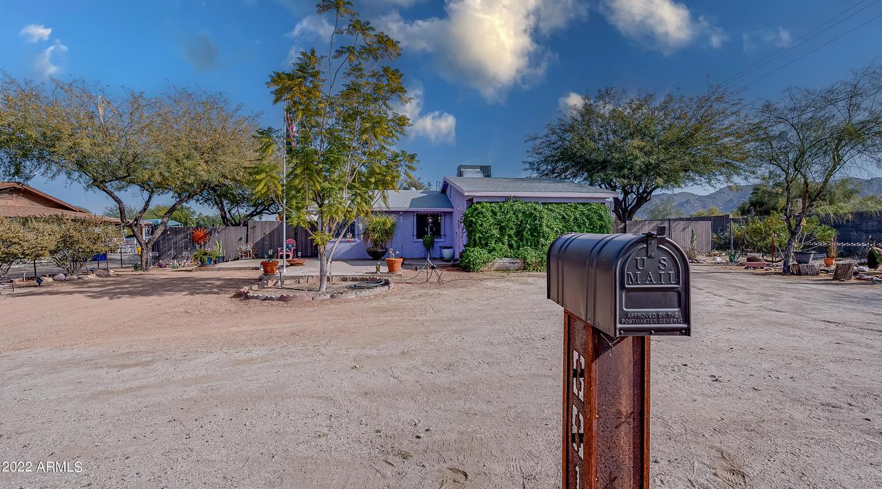 8819 S 7th Ave., Phoenix, AZ 85041