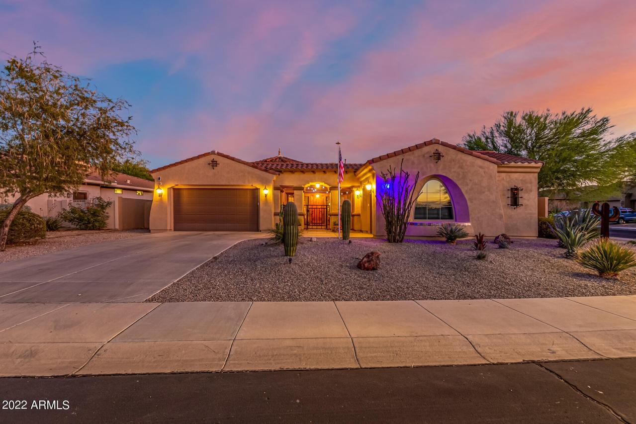 18127 W Narramore Rd., Goodyear, AZ 85338