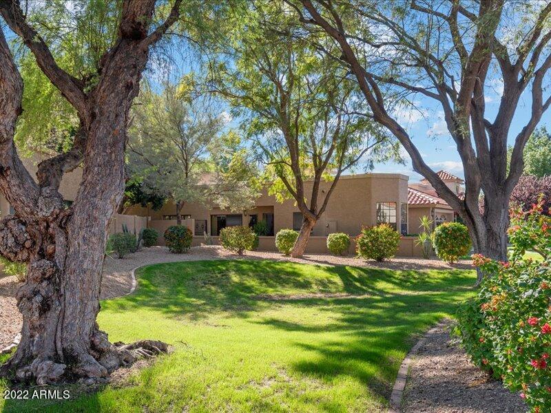 10591 E Saddlehorn Dr., Scottsdale, AZ 85258
