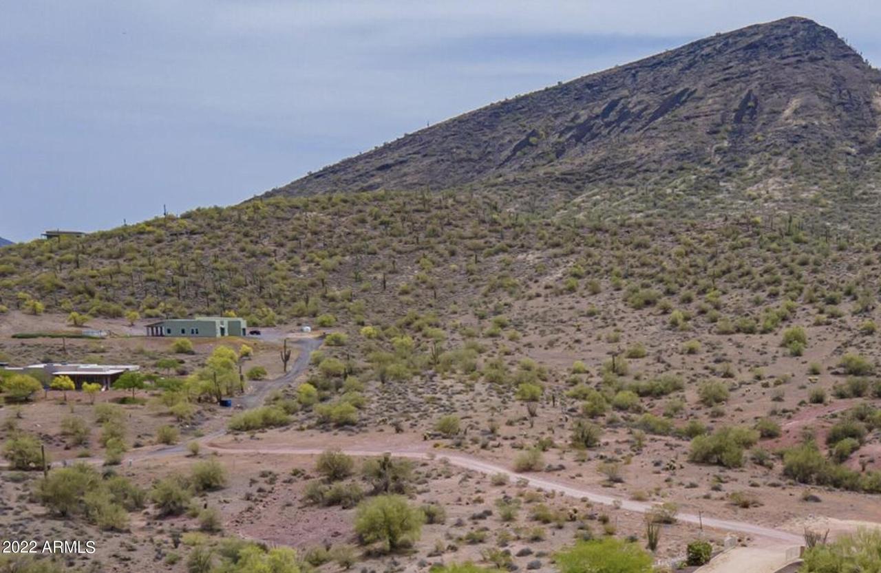 423XX N 18th St. #-, New River, AZ 85087