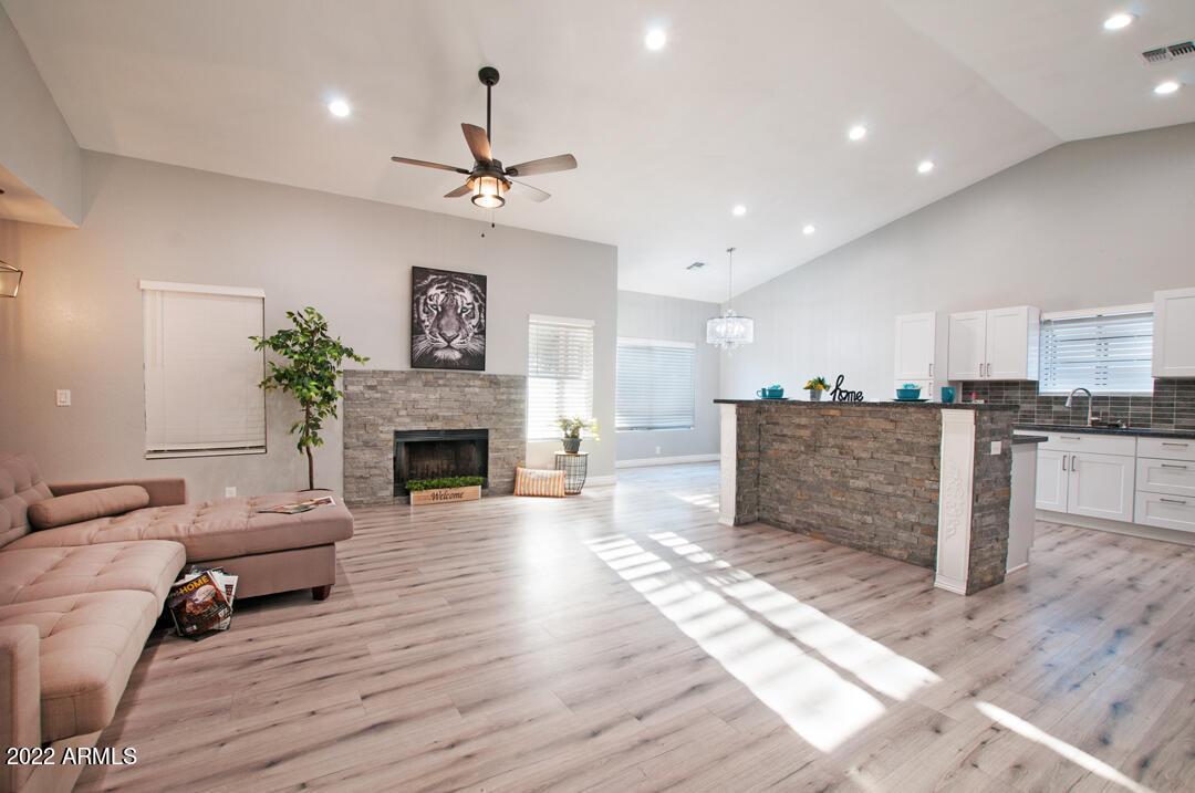 6720 N 79th Ave., Glendale, AZ 85303