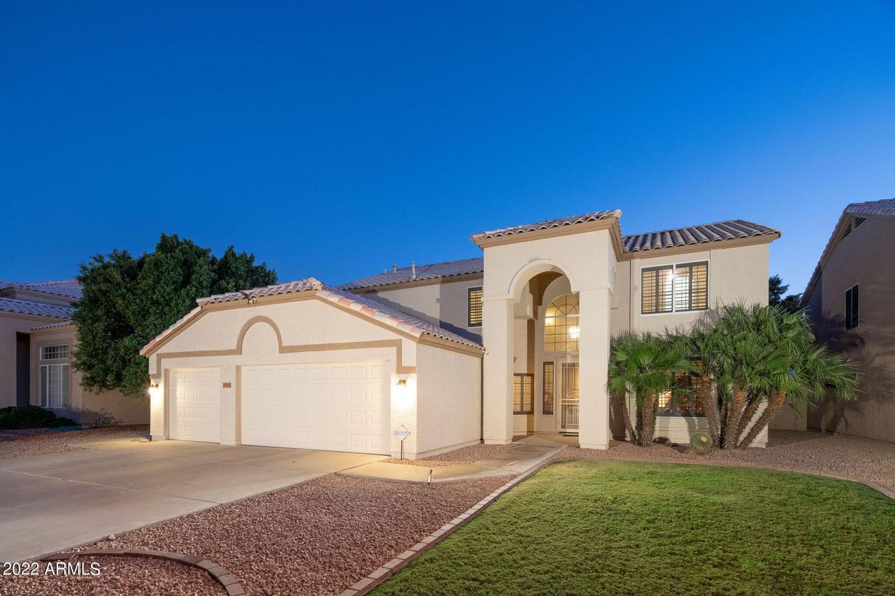 7319 W Willow Ave., Peoria, AZ 85381