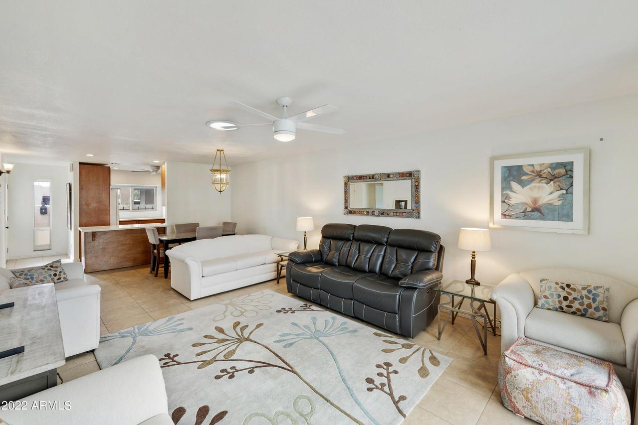 7852 E Coralbell Ave., Mesa, AZ 85208