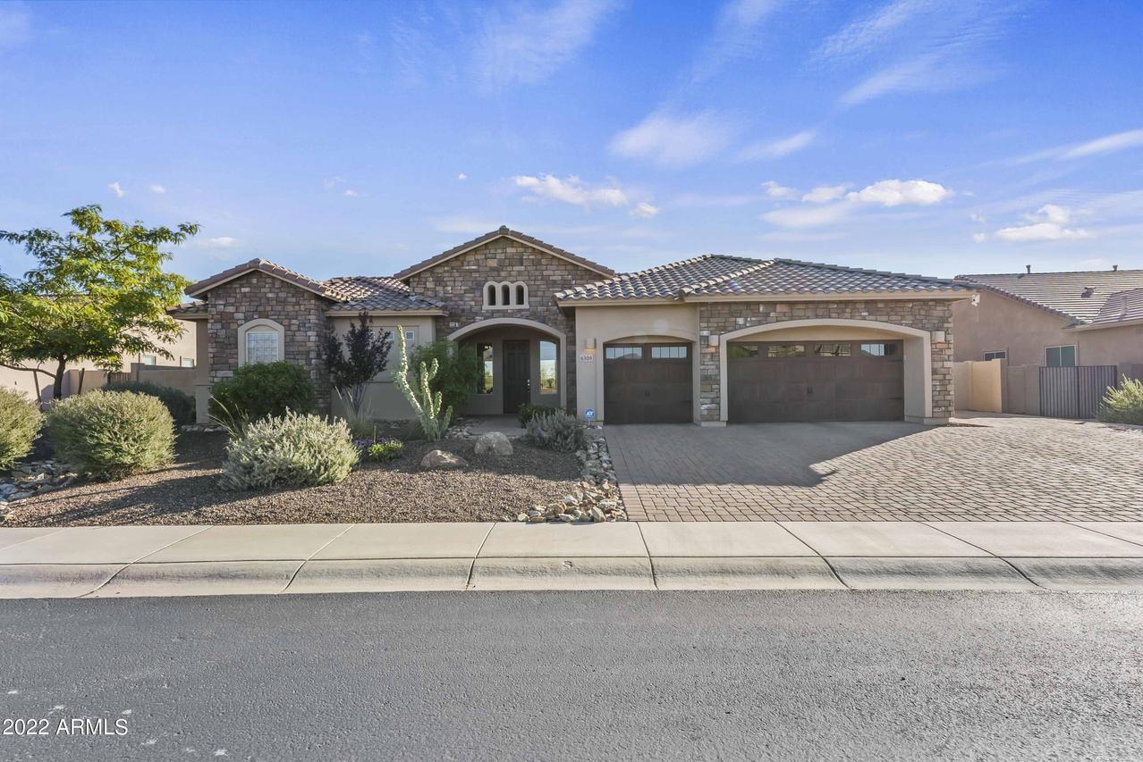 6309 E Hodges St., Cave Creek, AZ 85331