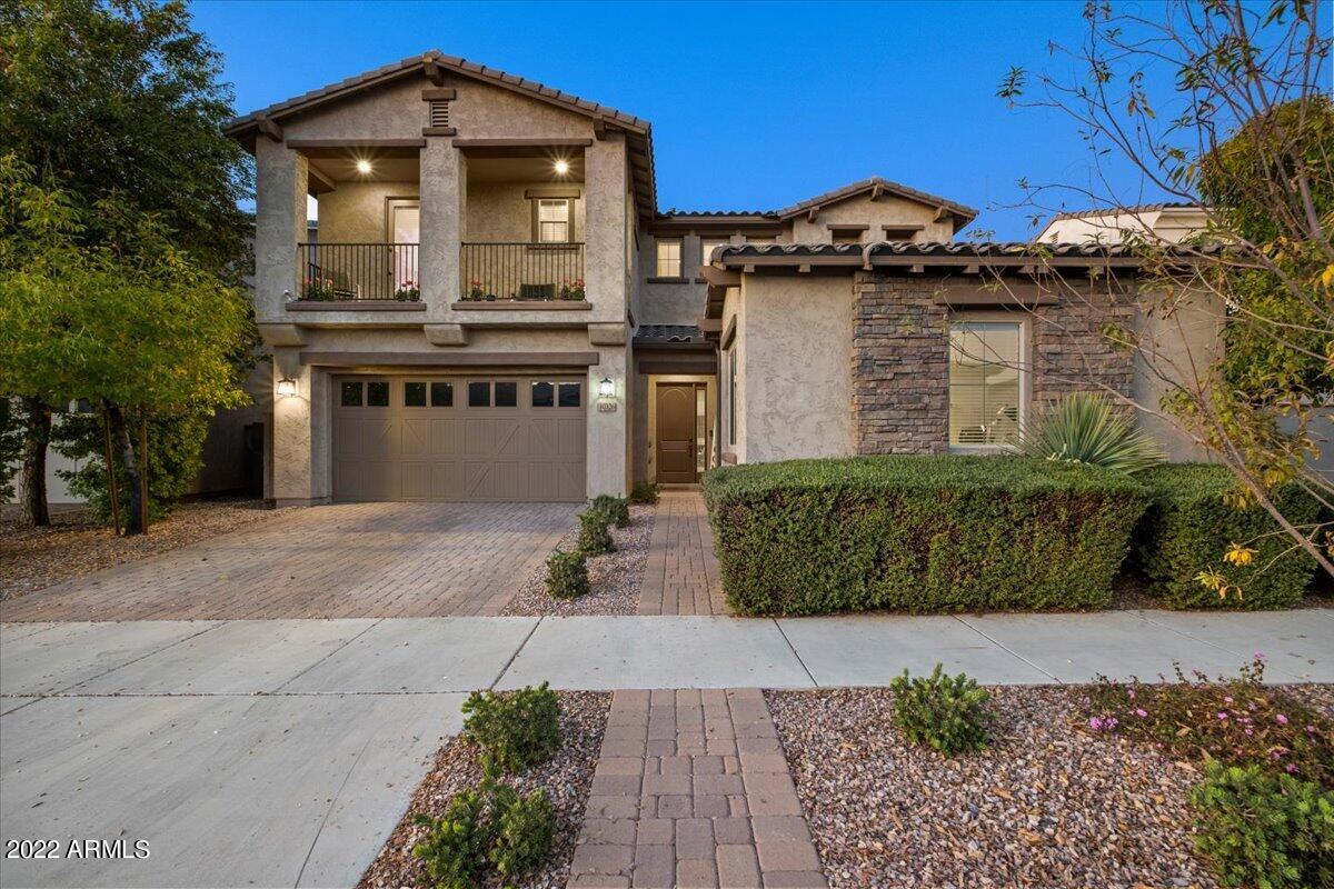 10326 E Catalyst Ave., Mesa, AZ 85212