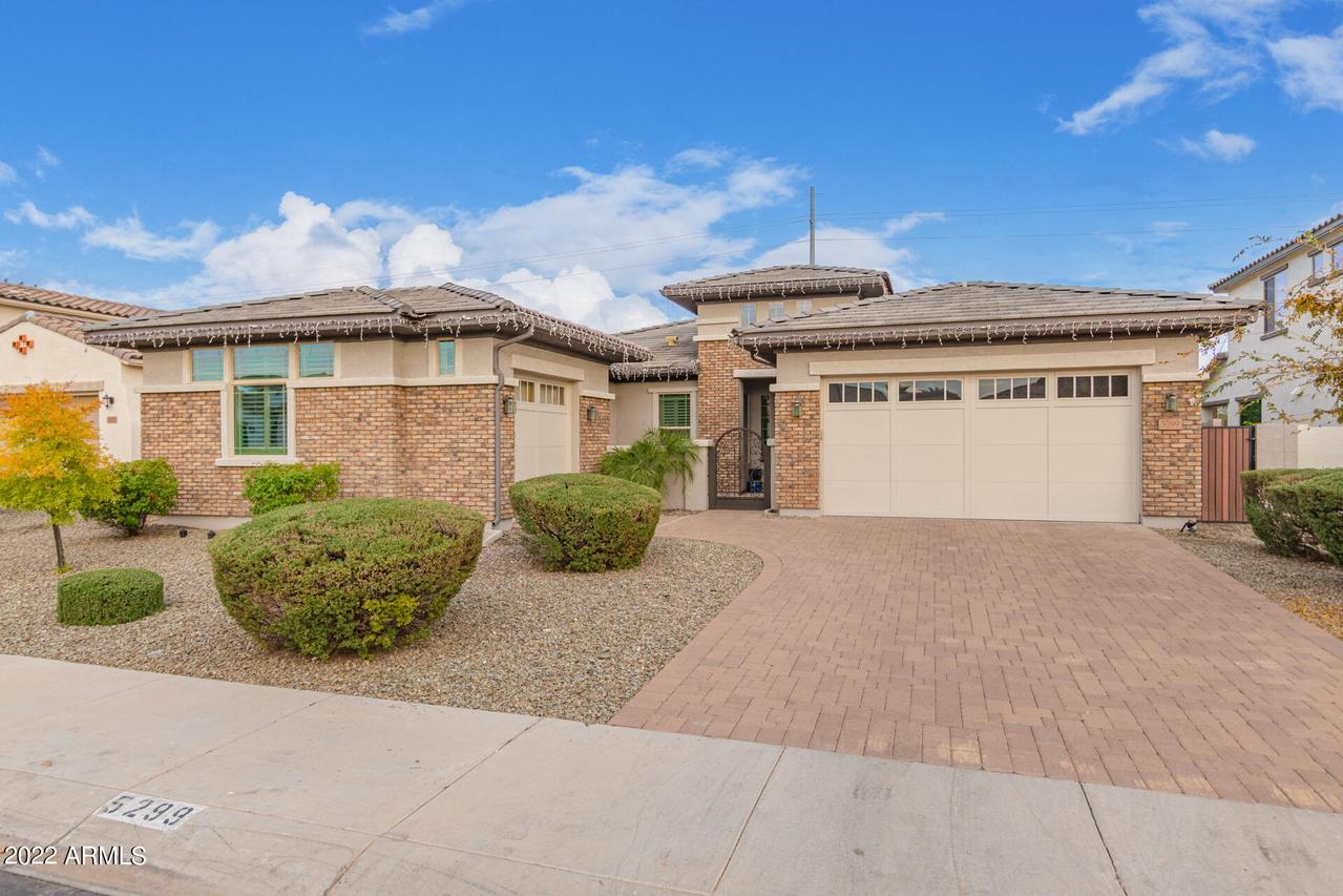 5299 S Joshua Tree Ln., Gilbert, AZ 85298