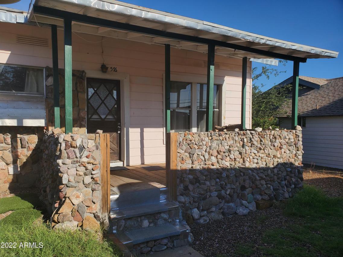 576 N Garfield Rd., Hayden, AZ 85135