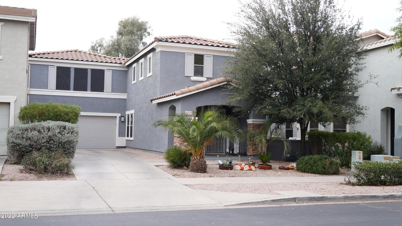 22098 S 211th St., Queen Creek, AZ 85142
