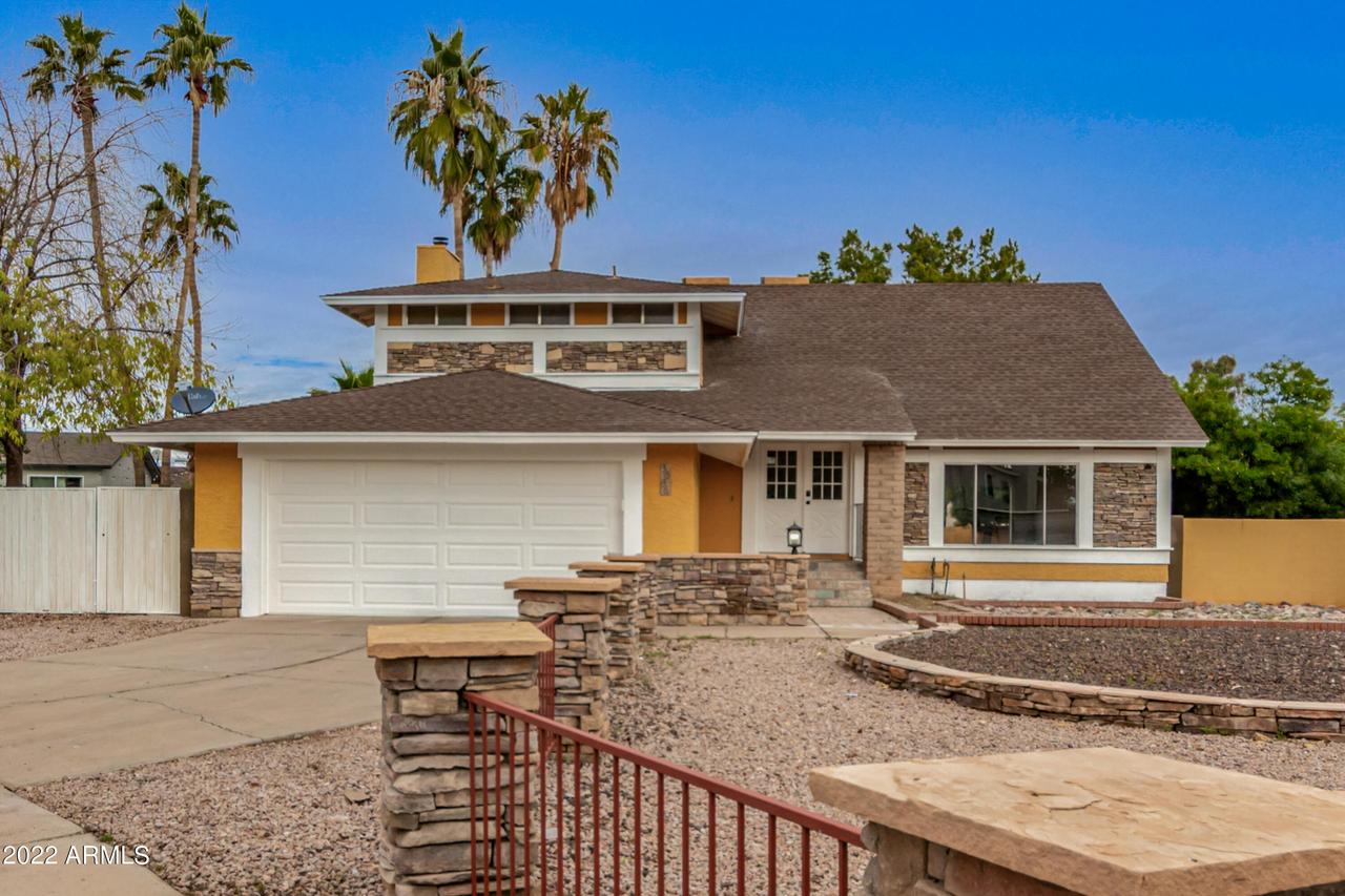 3036 E Harmony Cir., Mesa, AZ 85204