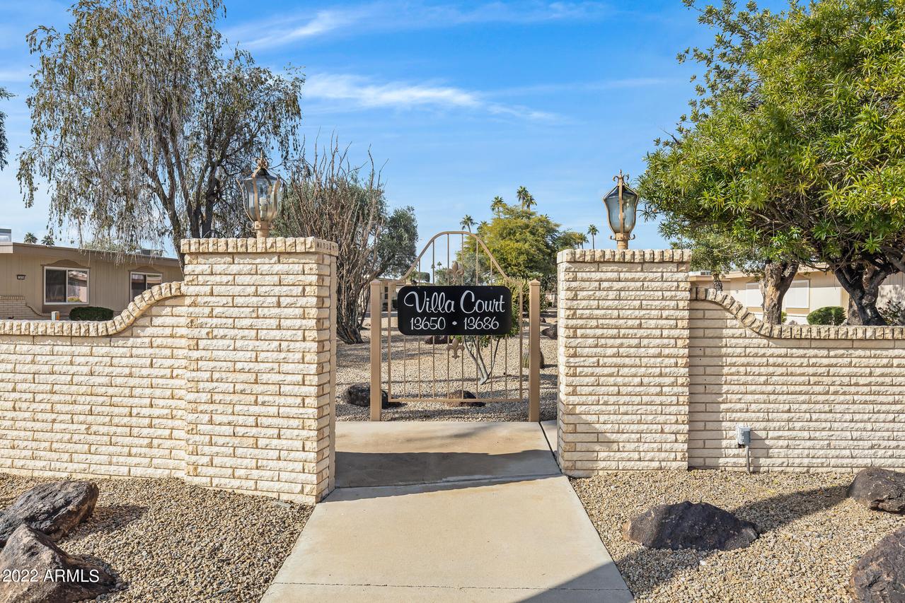 13662 N 110th Ave., Sun City, AZ 85351