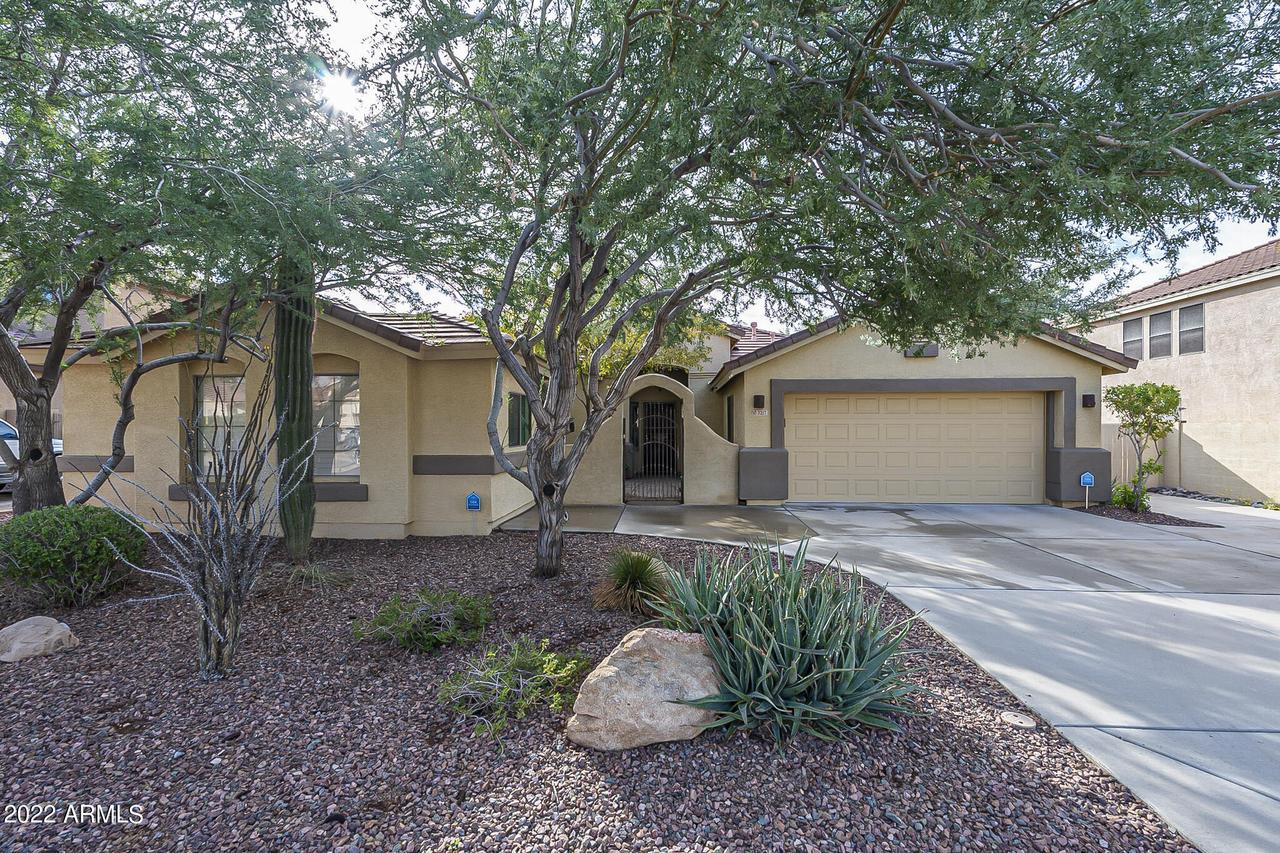 3217 W Bajada Dr., Phoenix, AZ 85027