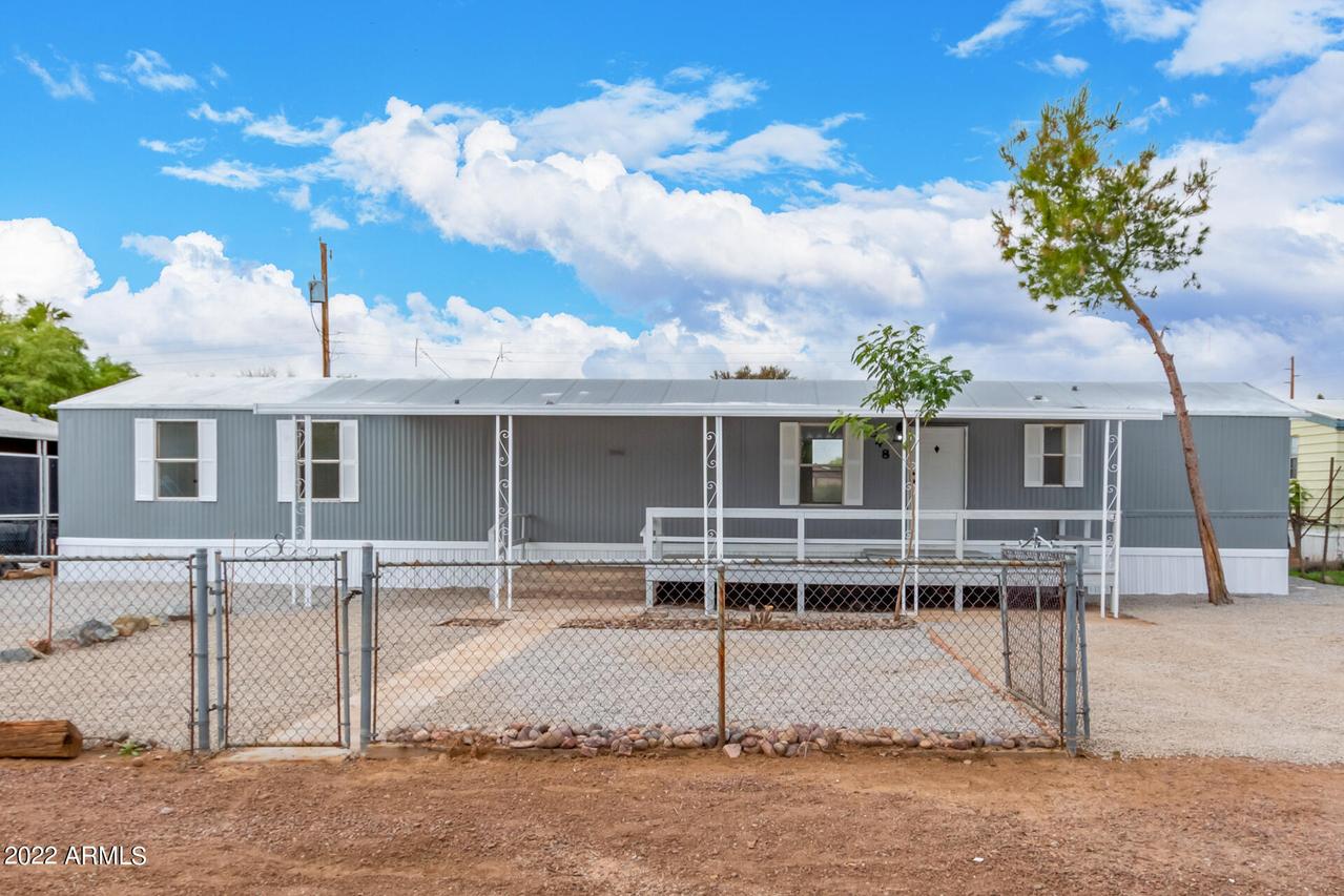 348 N 83rd St., Mesa, AZ 85207