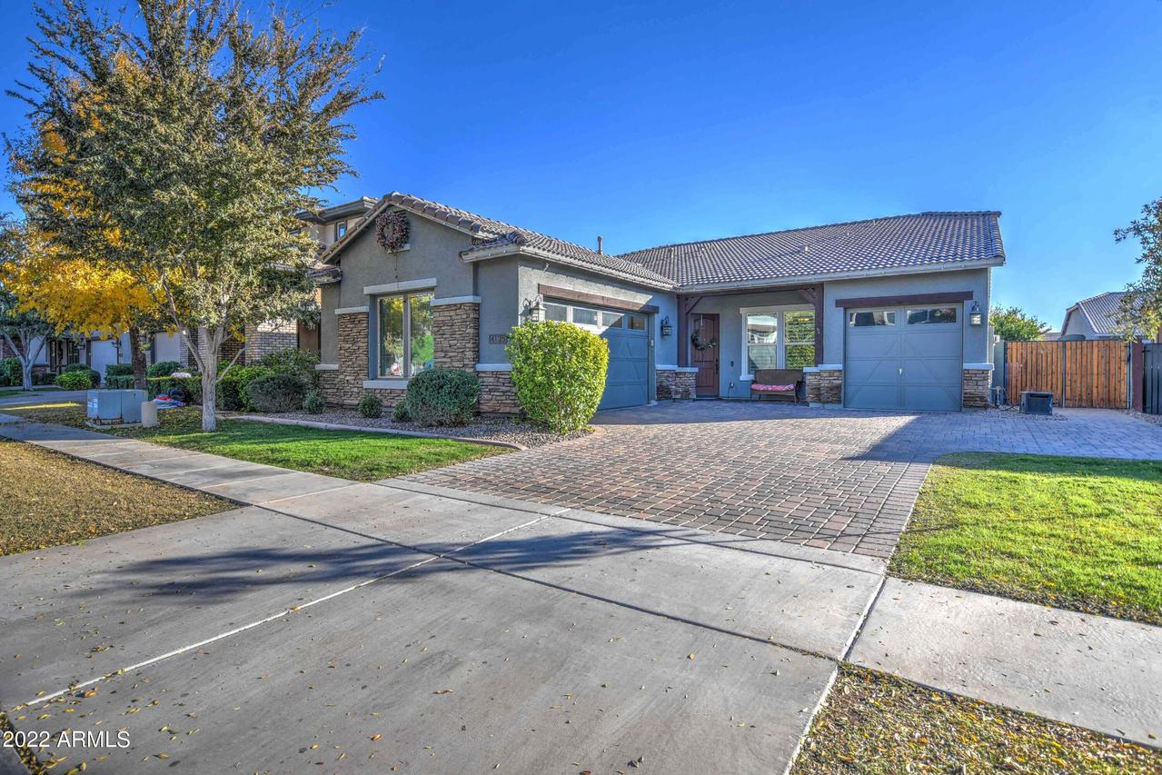 4135 E Comstock Dr., Gilbert, AZ 85296