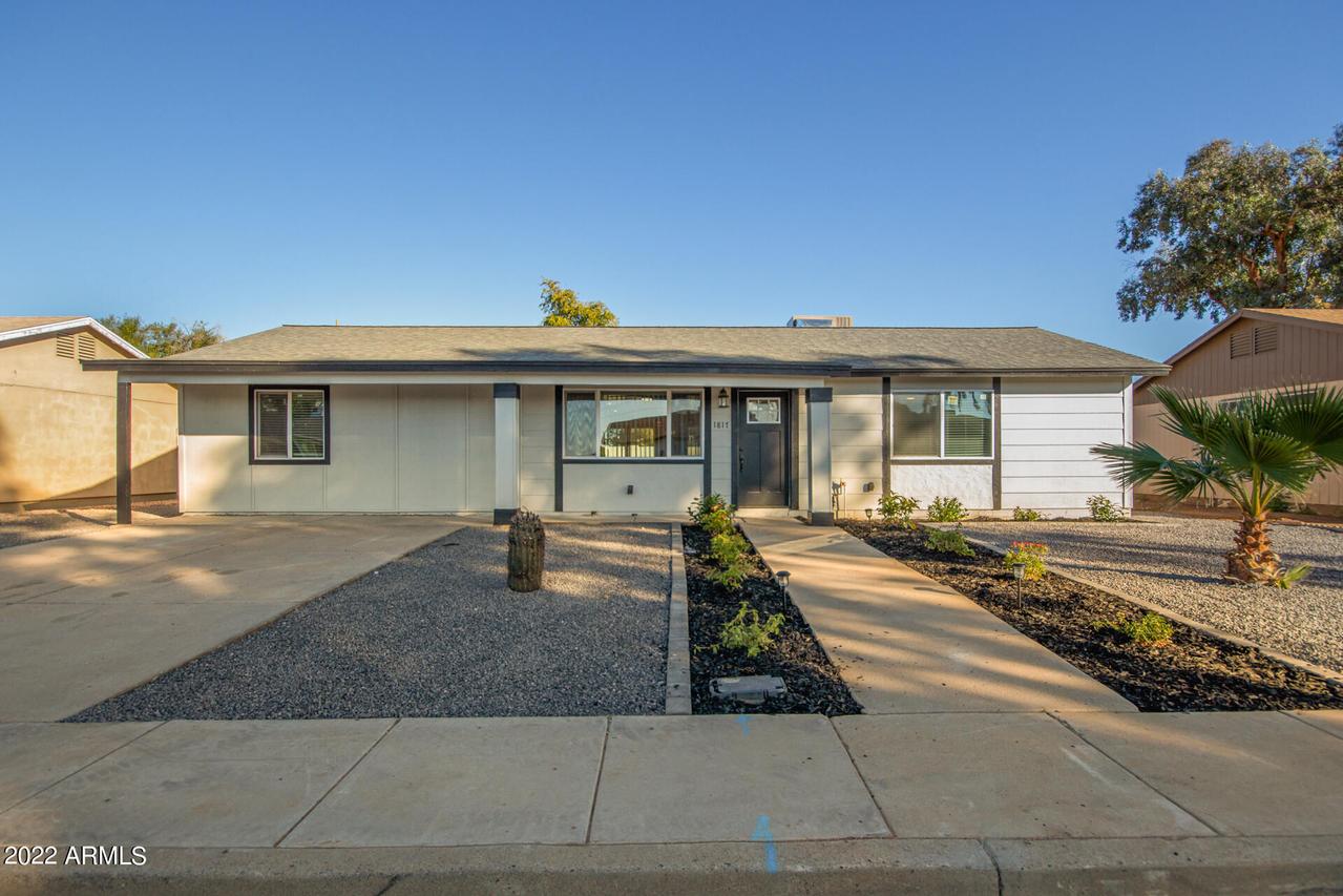 1817 S Ashbrook St., Mesa, AZ 85204
