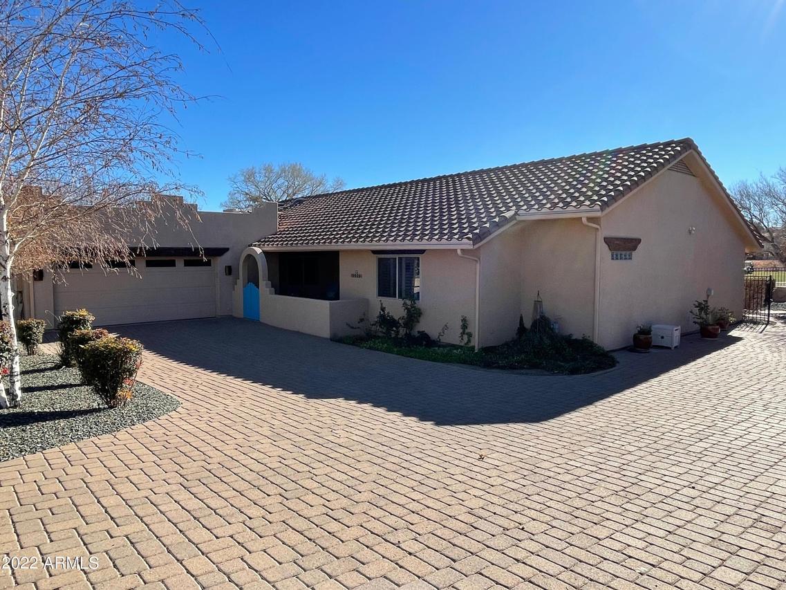11763 E Longhorn Dr., Dewey, AZ 86327