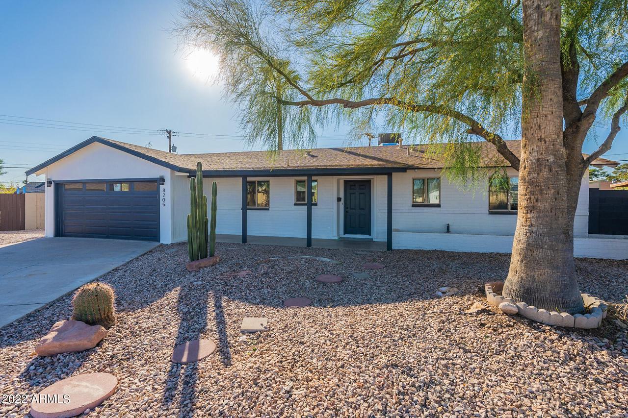 8205 E Cypress St., Scottsdale, AZ 85257