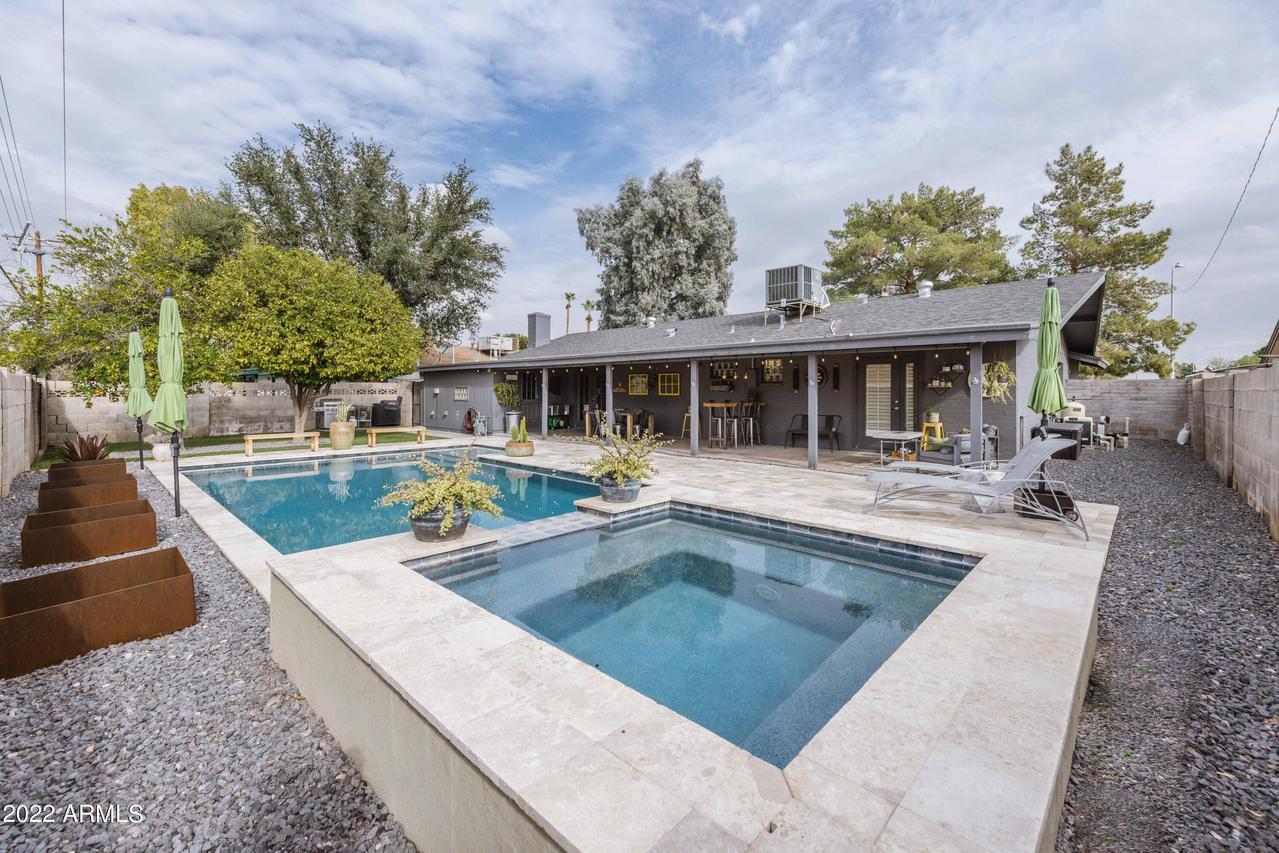 2922 S Terrace Rd., Tempe, AZ 85282