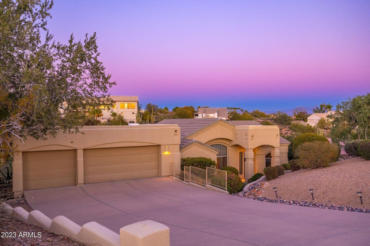 16106 E Venetian Ln., Fountain Hills, AZ 85268