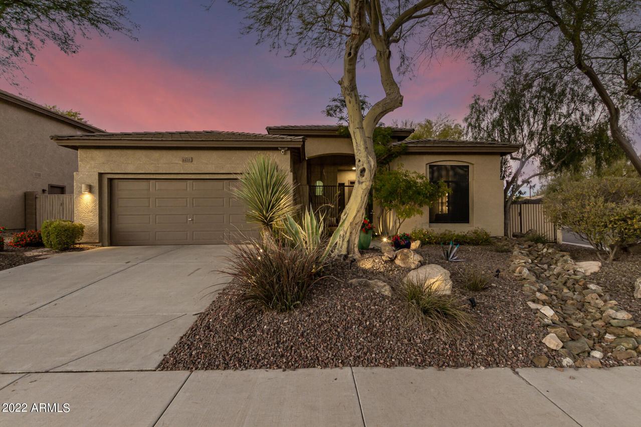 6416 W Molly Ln., Phoenix, AZ 85085