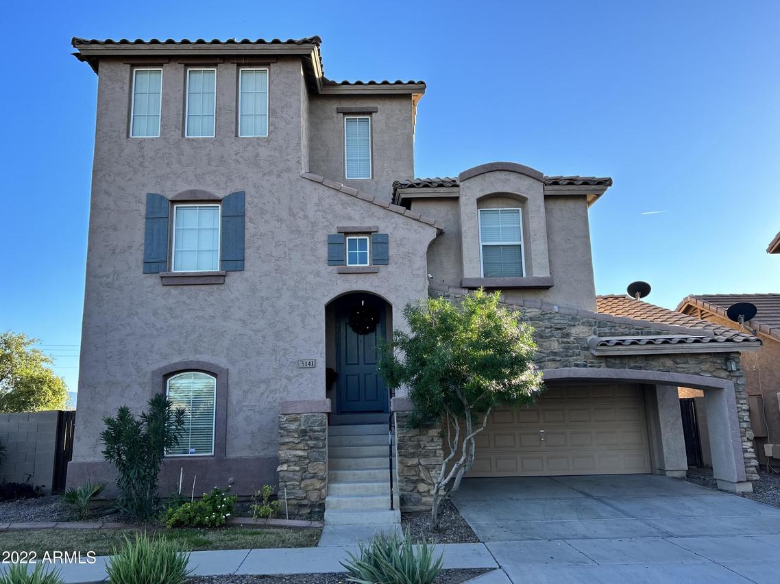 5141 W Burton Dr., Phoenix, AZ 85043