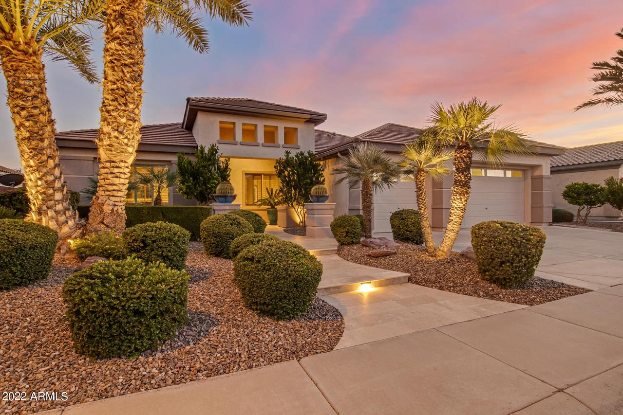 1073 E Coconino Dr., Chandler, AZ 85249
