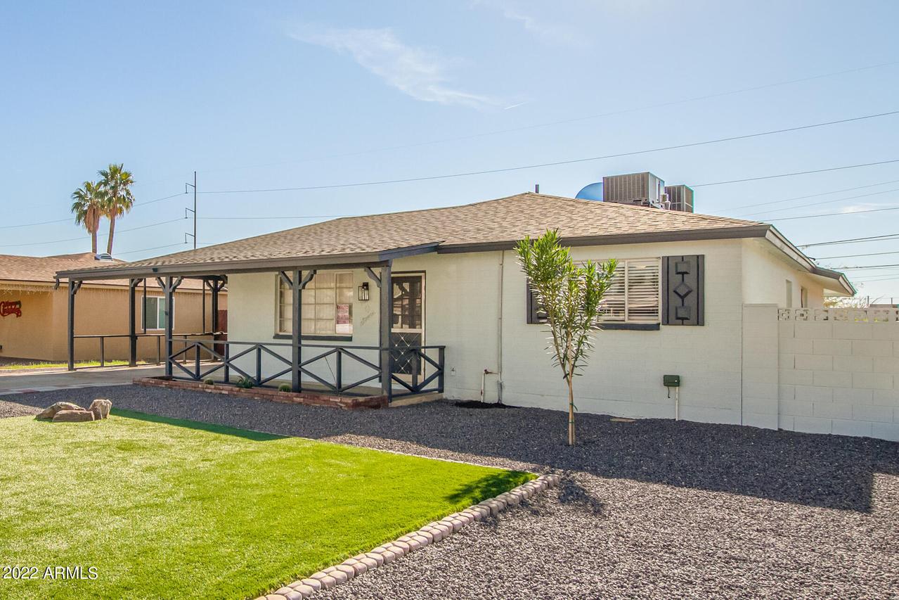 907 E Brown St., Phoenix, AZ 85020