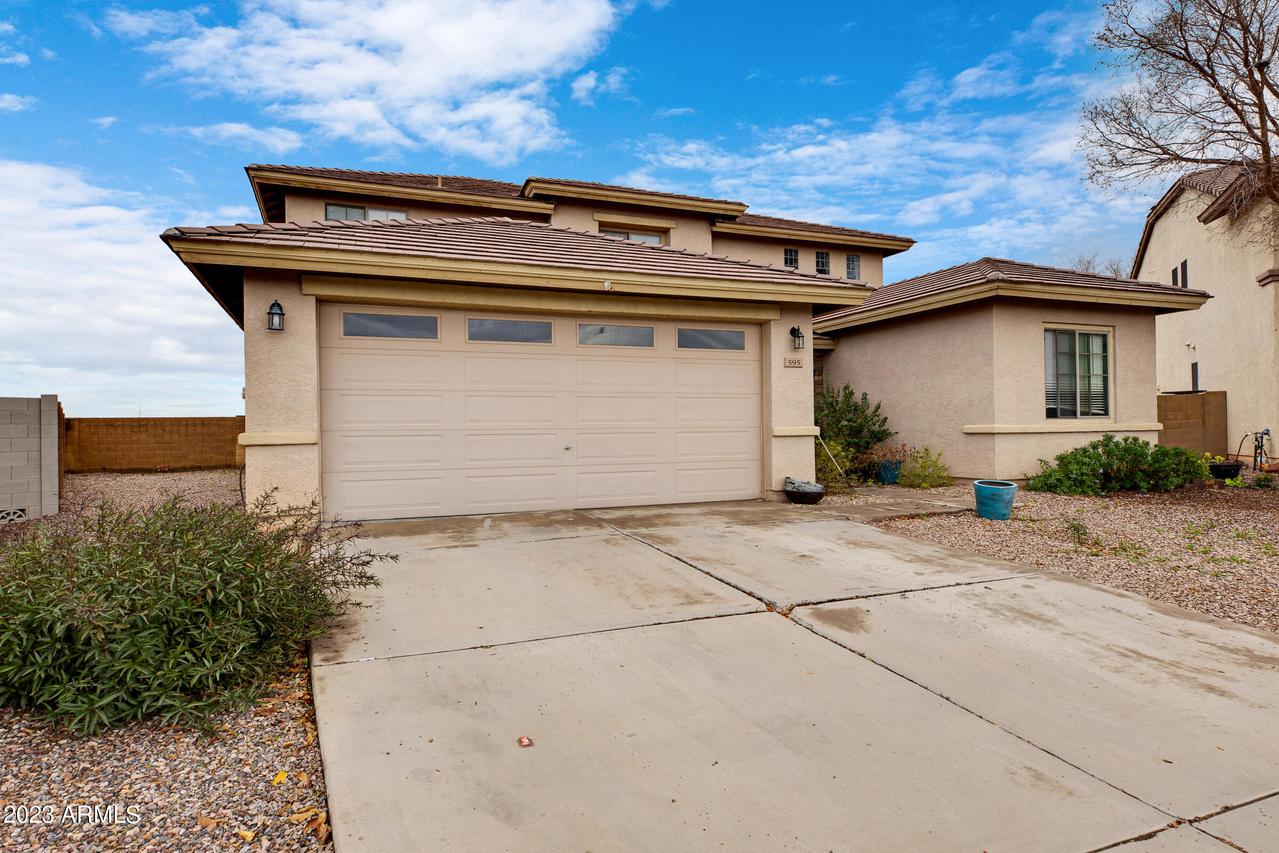 595 W Desert Mountain Dr., San Tan Valley, AZ 85143