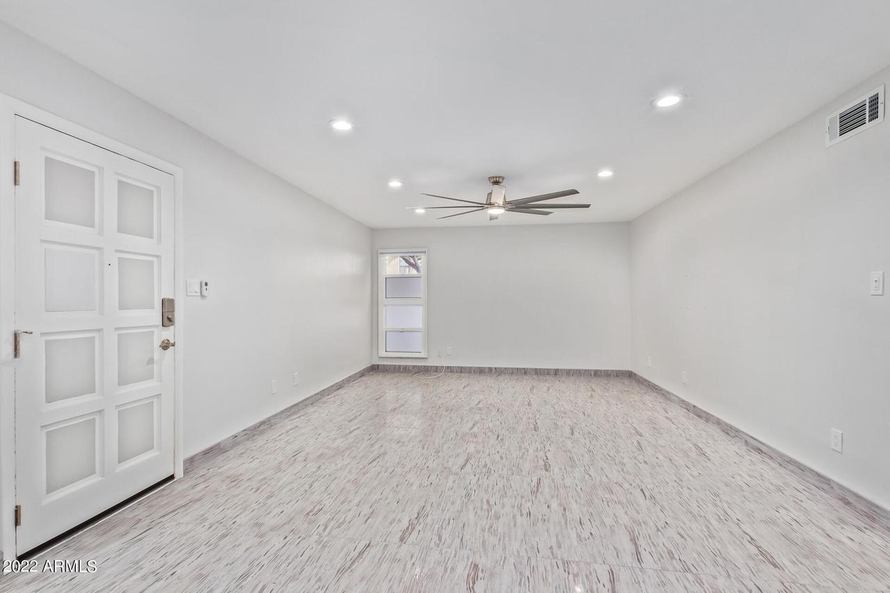 4950 N Miller Rd. #100, Scottsdale, AZ 85251