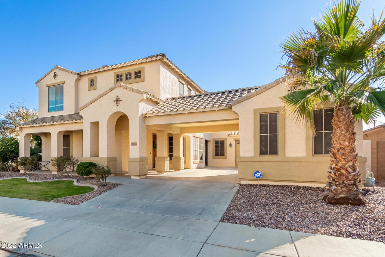 17755 W Dreyfus St., Surprise, AZ 85388