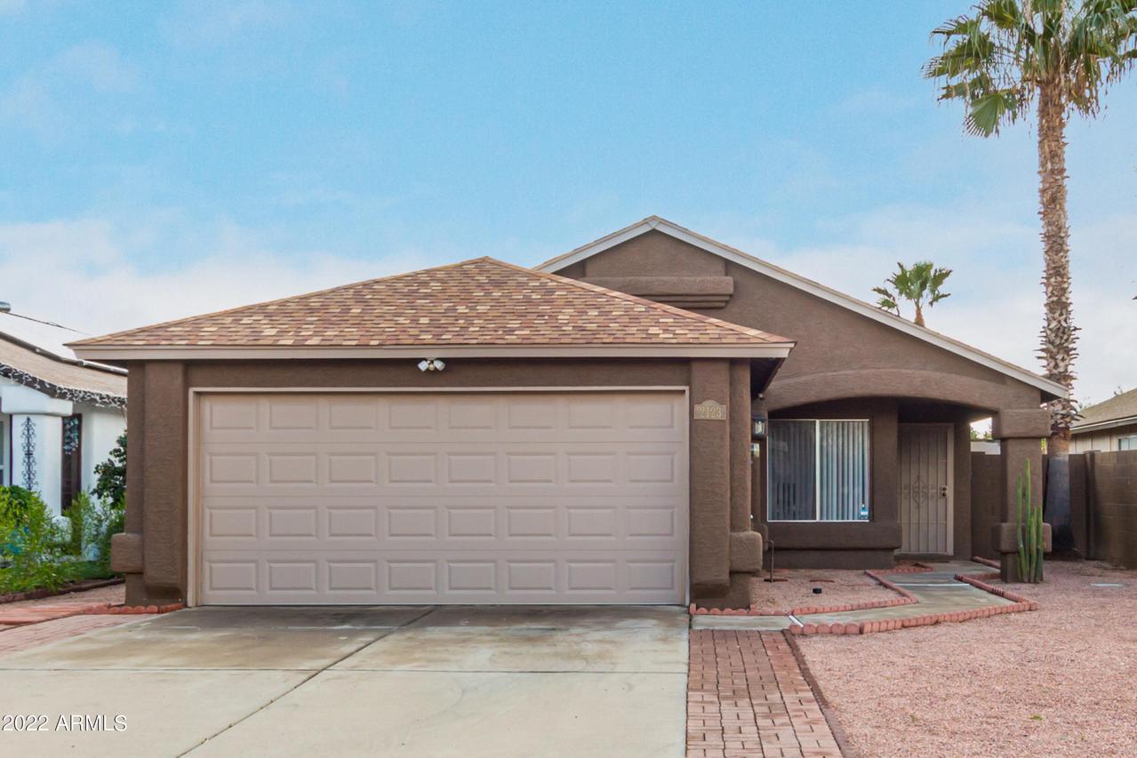 2123 E Paradise Ln., Phoenix, AZ 85022