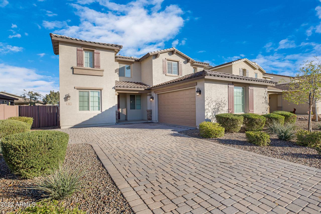 162 W Evergreen Pear Ave., San Tan Valley, AZ 85140