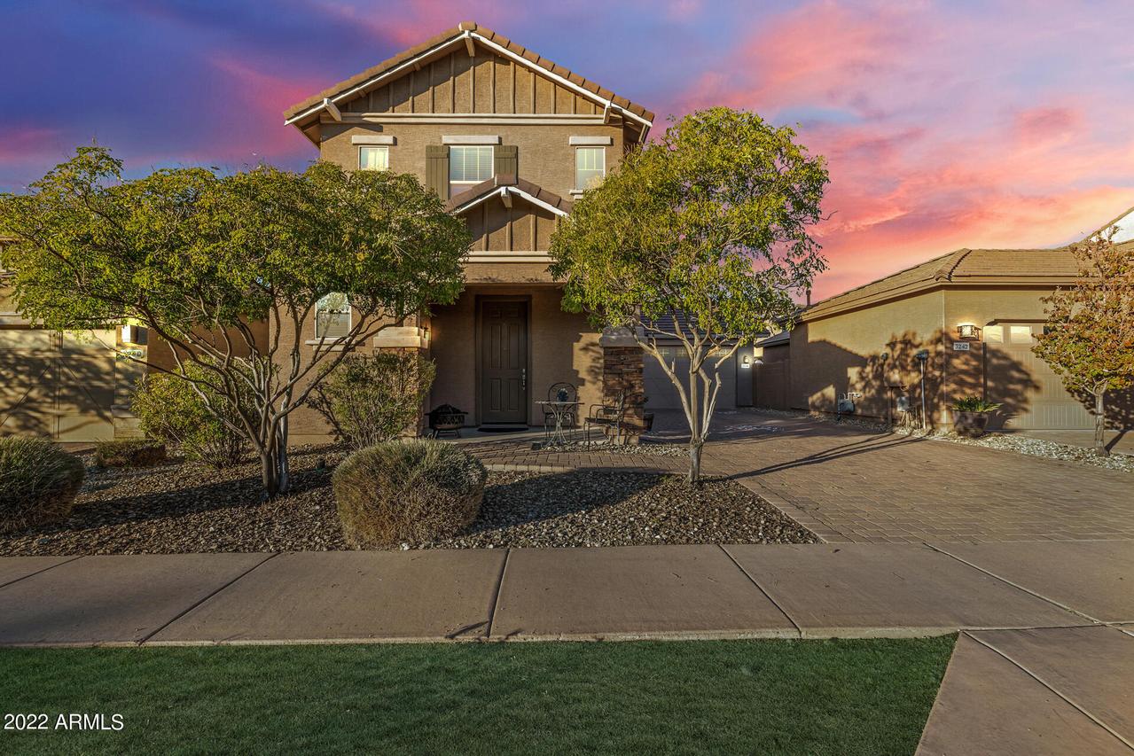 3246 W Florimond Rd., Phoenix, AZ 85086