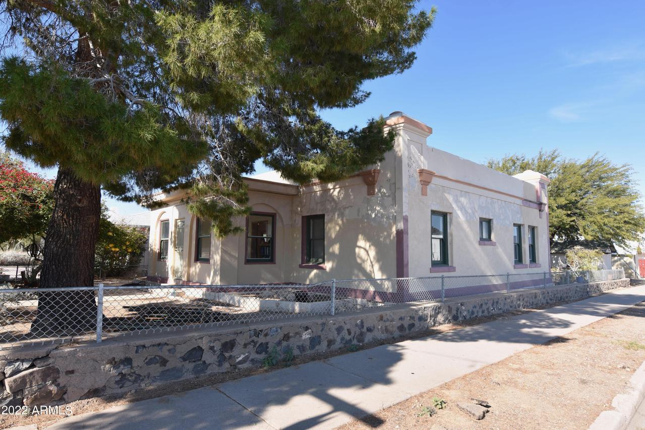 200 W Esperanza Ave., Ajo, AZ 85321