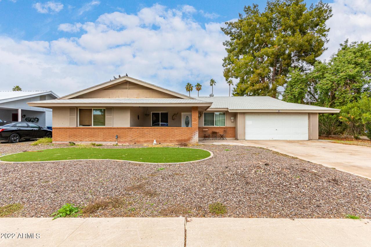 1040 E Wesleyan Dr., Tempe, AZ 85282