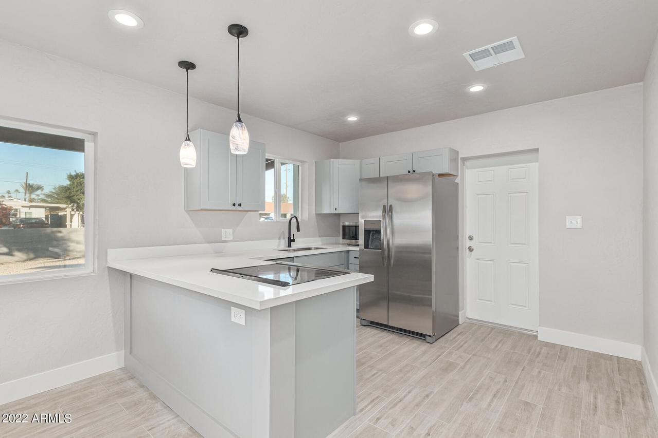 3211 E Mckinley St., Phoenix, AZ 85008