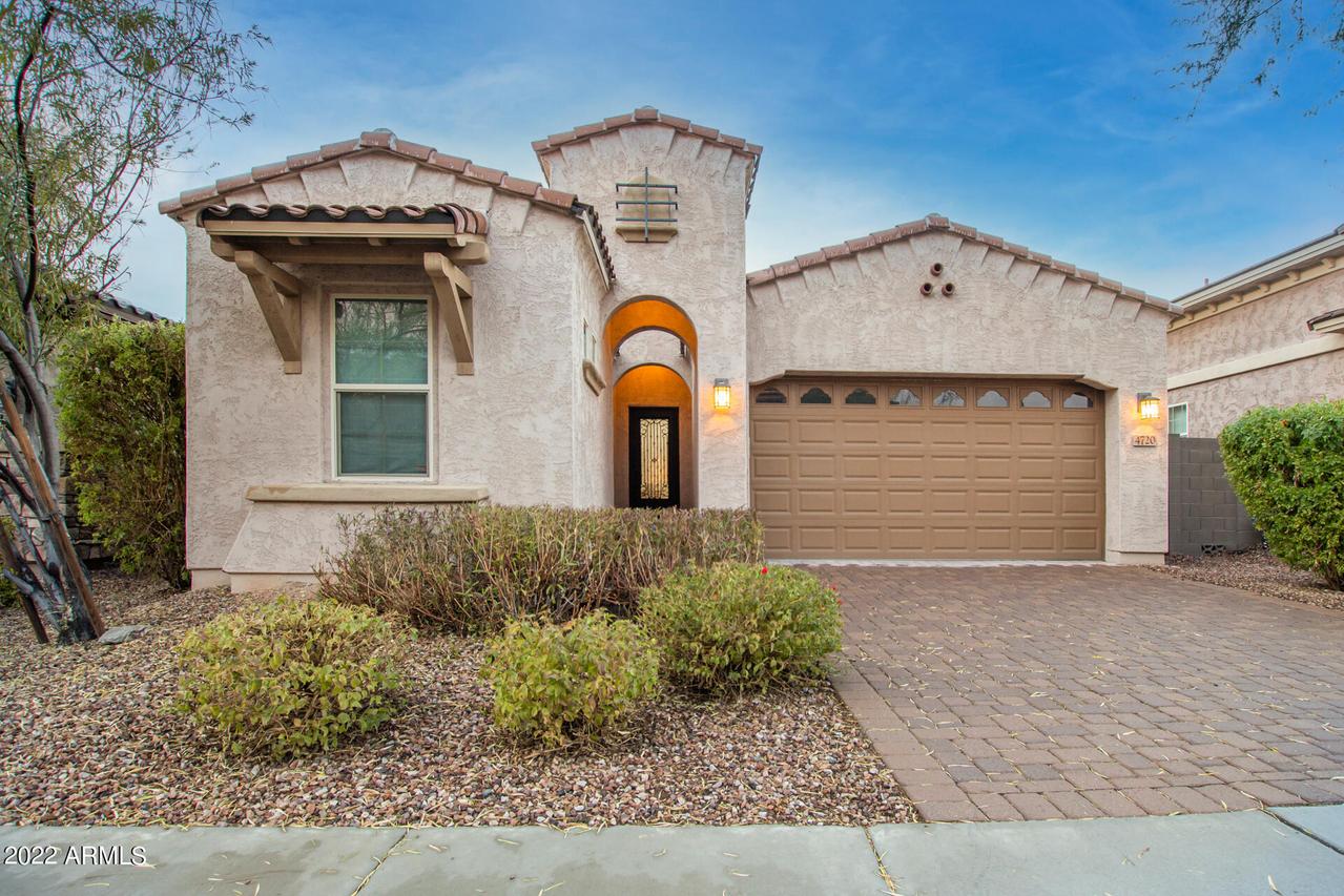 4720 E Casitas Del Rio Dr., Phoenix, AZ 85054