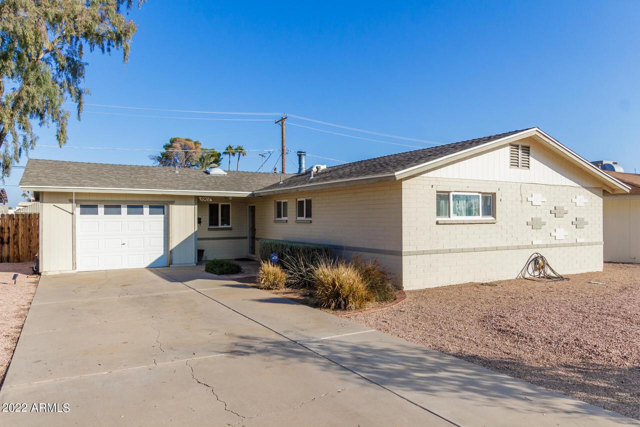6902 E Edgemont Ave., Scottsdale, AZ 85257