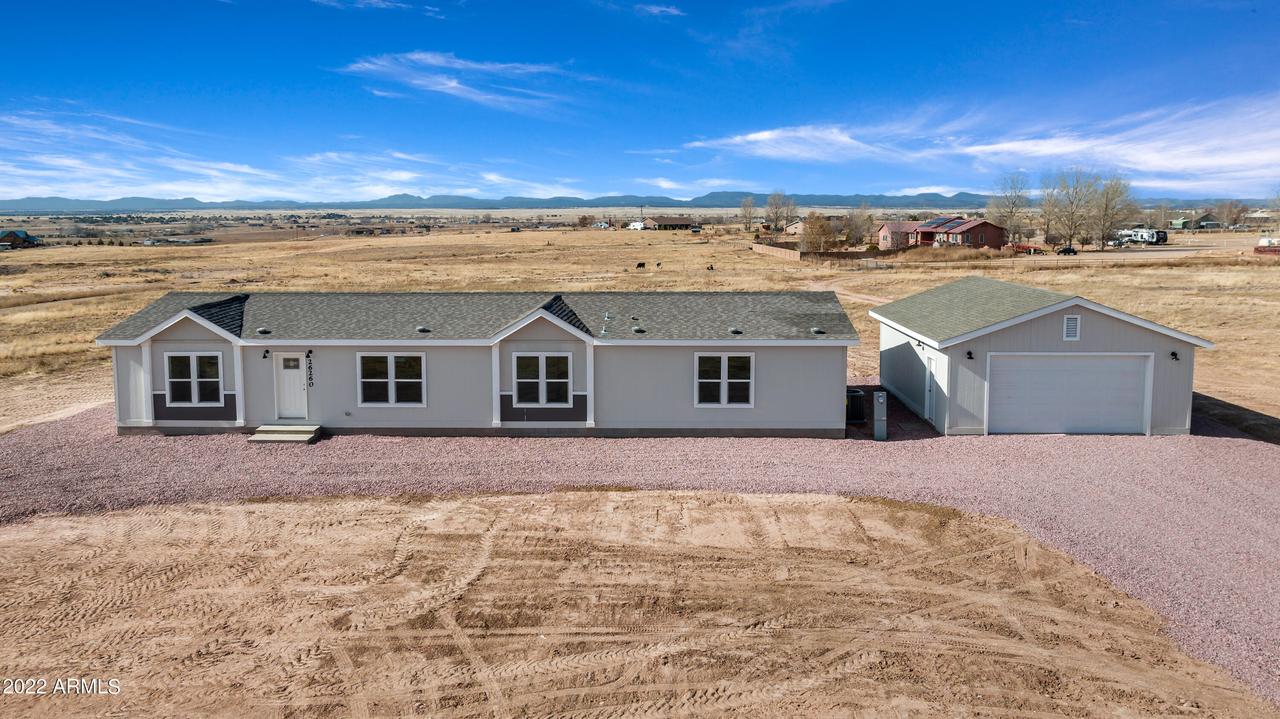 26260 N Sonoma Ct., Paulden, AZ 86334
