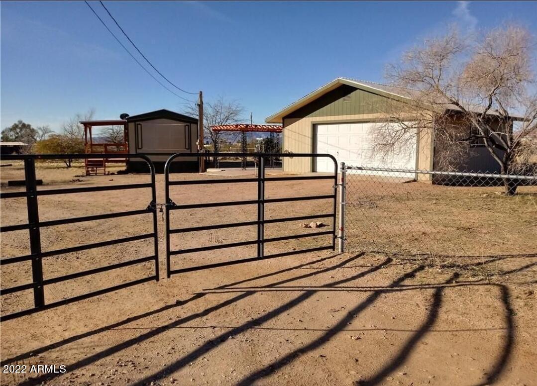 5384 W Brook Dr., Golden Valley, AZ 86413