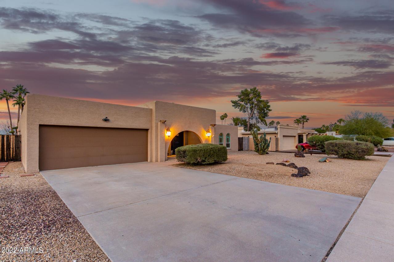 3450 E Cochise Dr., Phoenix, AZ 85028