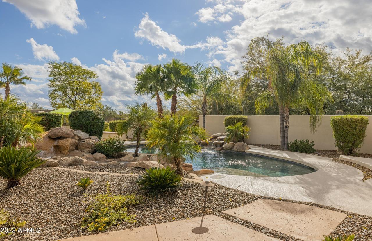 6915 E Lomas Verdes Dr., Scottsdale, AZ 85262