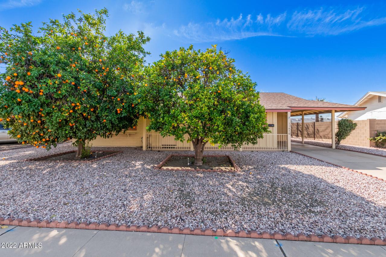 11650 N Hagen Dr., Sun City, AZ 85351