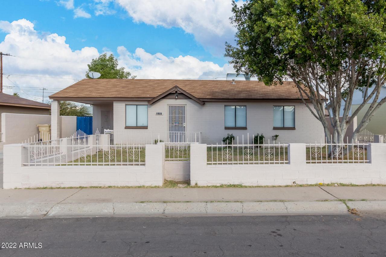 6242 W Claremont St., Glendale, AZ 85301