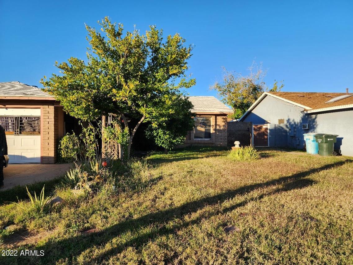 7402 W Meadowbrook Ave., Phoenix, AZ 85033
