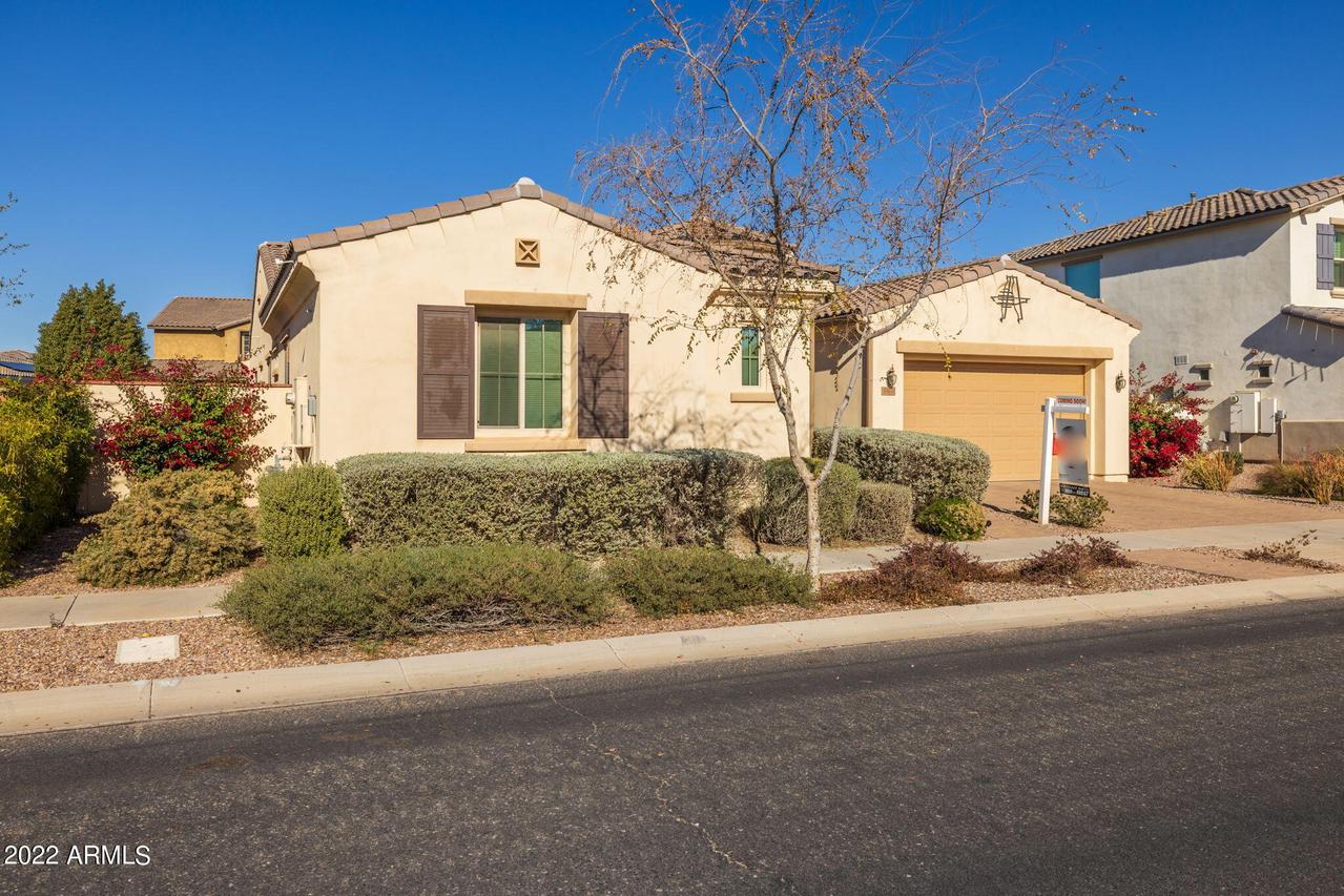 10418 E Starion Ave., Mesa, AZ 85212